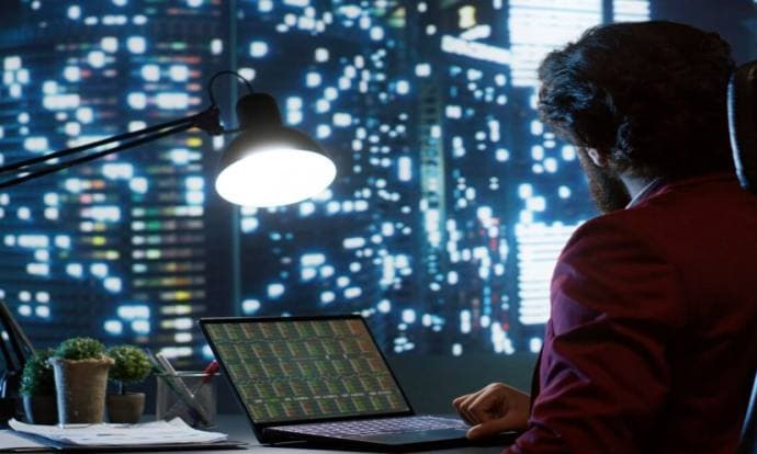 MCP Mastery: 100 Labs for Production-Grade AI Engineering